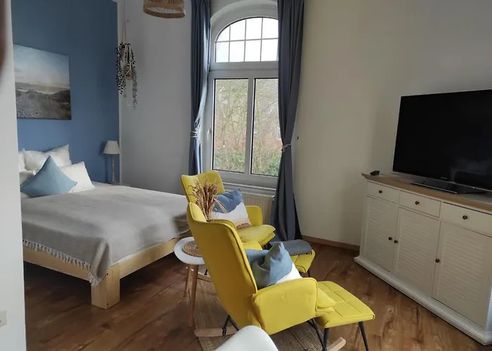 Sandkastenliebe Charmante In Appartement